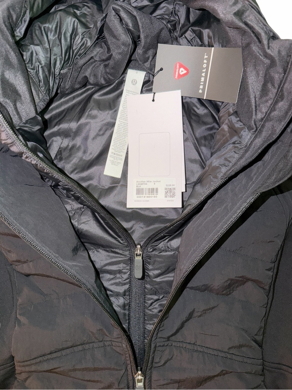 Lululemon Another Mile Jacket Black Sizes 8 NWT - Picture 7 of 9